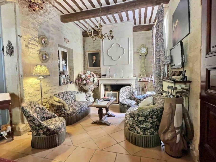 Chez Lydia - Osez La Vie De Chateau ! Pont Du Gard, Uzes Apartment Remoulins