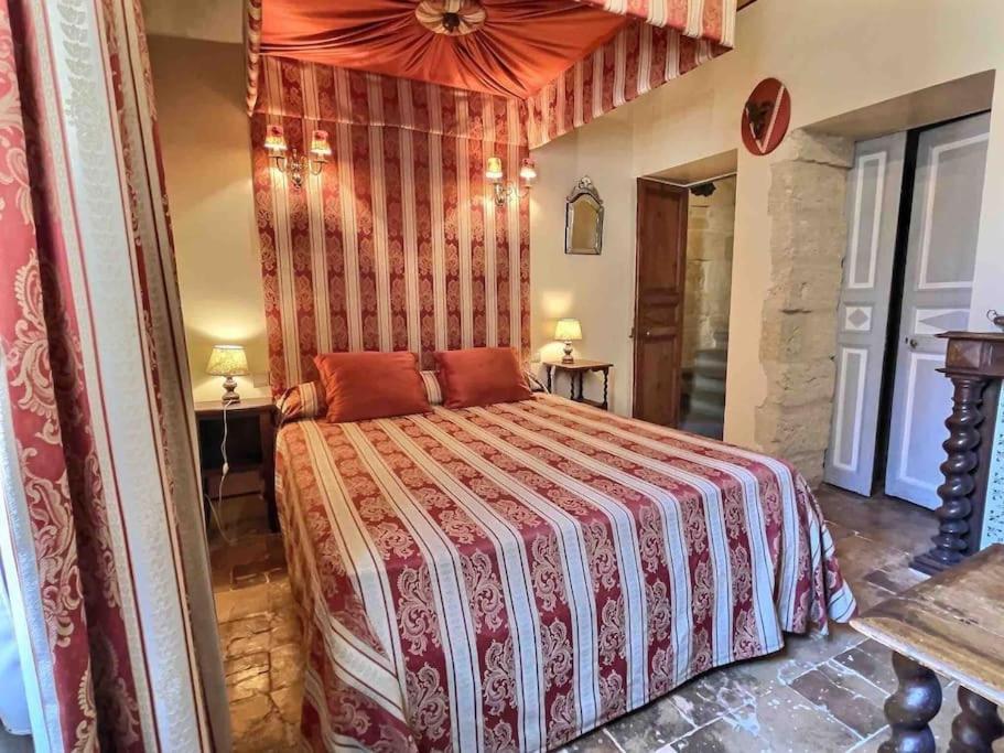 Apartment Chez Lydia - Osez La Vie De Chateau ! Pont Du Gard, Uzes Remoulins